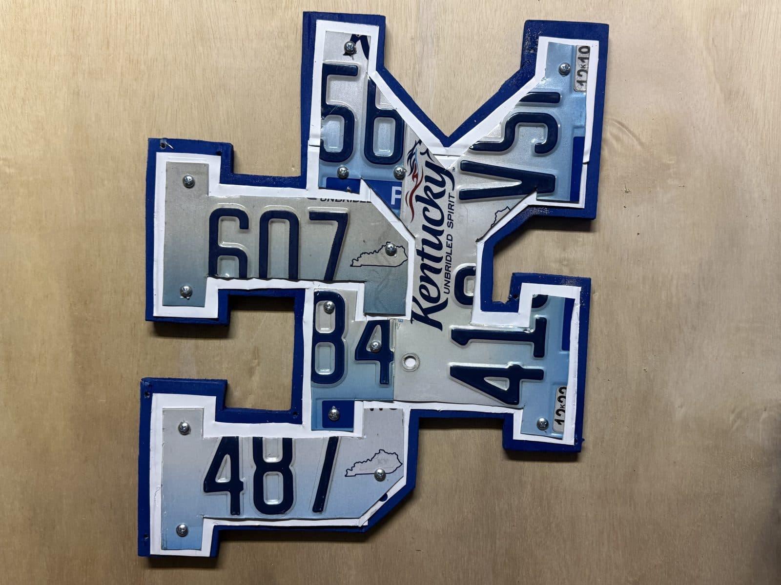 Kentucky Letter Nameplate